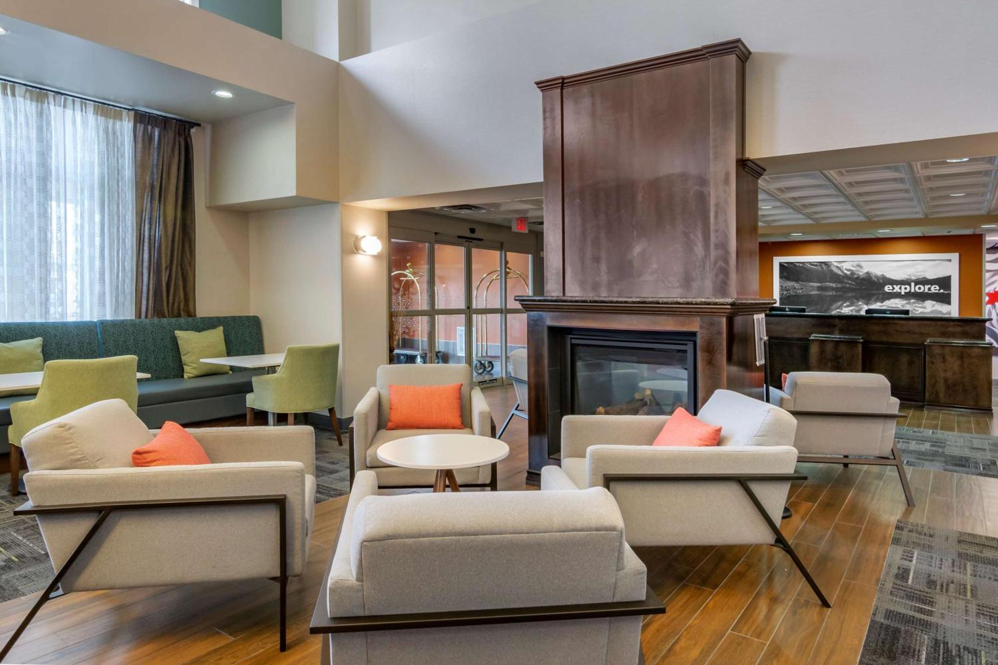 Hampton Inn & Suites Edmonton/West Eksteriør bilde